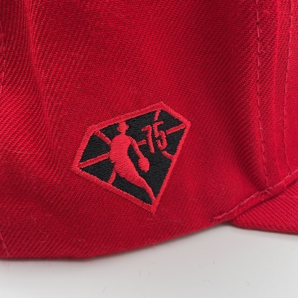 Mitchell & Ness - NBA Raptors Snapback Hat - Red - Picture 4 of 12